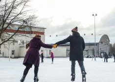 Kuldīgā atklāta bezmaksas slidotava