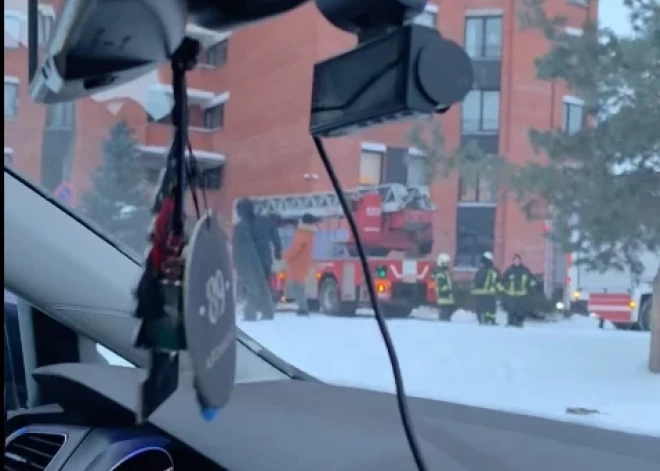 Пожар в Иманте: из дома эвакуировались 36 человек