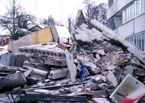 Последствия взрыва газа в квартире на улице Баускас в Риге.