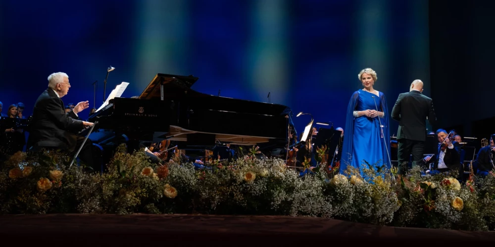 Raimonds Pauls, Elīna Garanča, "Sinfonietta Rīga" un Latvijas Radio bigbends. 