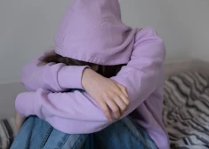 Число самоубийств в Латвии растет именно во время зимних праздников - в чем причина?