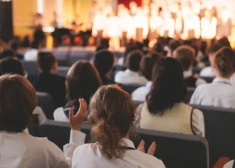 Vidusskolas žetonu vakars varbūt aizmirstas, bet žetons paliek...