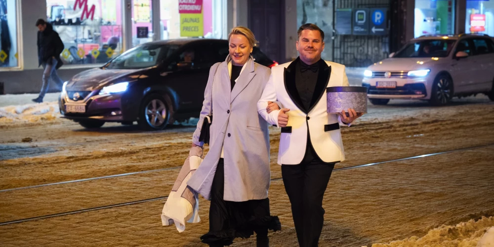 2026. gada 12. janvārī savu 90. dzimšanas dienu mūzikas namā "Daile" svinēja komponists Raimonds Pauls.