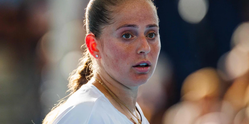 Aļona Ostapenko ne pārāk veiksmīgi sākusi sezonu vienspēlēs.