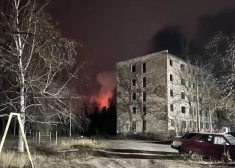 Triecienam pakļauta frontes aizmugure: okupētajā Makijivkā detonē Krievijas bruņoto spēku arsenāls