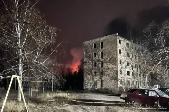 Okupētajā Makijivkā detonējusi liela Krievijas armijas munīcijas noliktava.