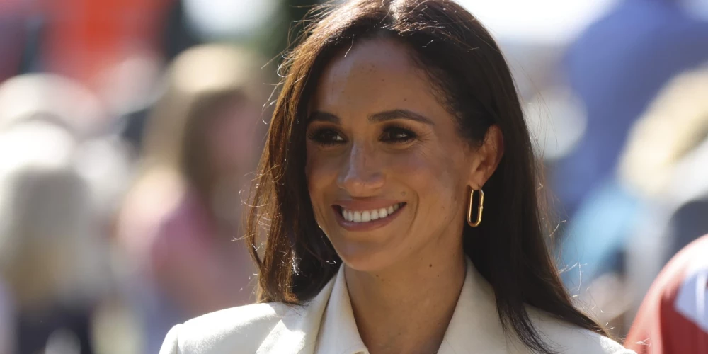 Megana Mārkla atradusi jaunu veidu kā nopelnīt naudu.