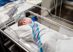 За время новогодних праздников в одном российском роддоме умерли 9 младенцев, еще 8 - в реанимации