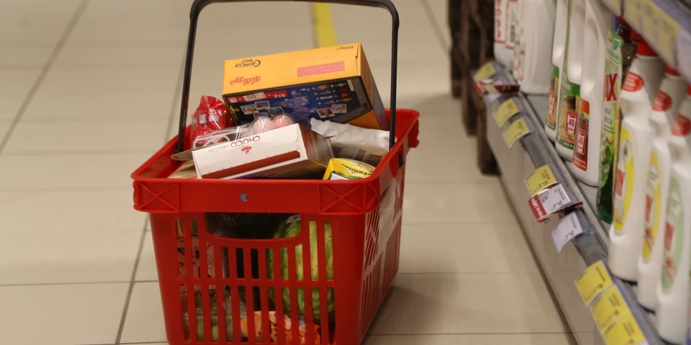 Latvijā gada vidējā inflācija pērn bija 3,7%. 