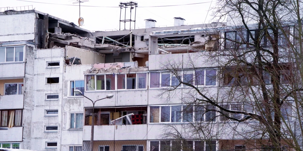 После взрыва в Торнякалнсе жильцам предлагают новое временное жильё.