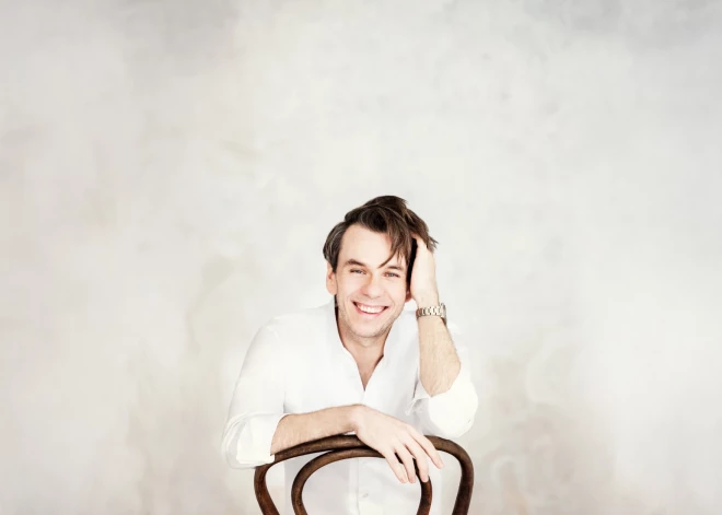 Мировая звезда оперы Бенжамен Бернхайм даст сольный концерт в Риге