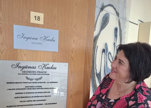 Kopš pagājušā gada vidus Nīcas ambulancē par sieviešu veselību rūpējas vecmāte Ingūna Ķuda.