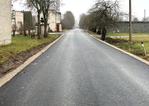 Pārbūvētais autoceļa “B50 Darbnīcas – Lielkudumi” posms.