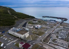 Melnajā jūrā netālu no Krievijas naftas termināļa notikuši uzbrukumi četriem tankeriem