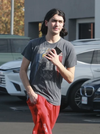 Maikla Džeksona jaunākais dēls Blankets jeb Bigi Džeksons 2025. gada februārī.