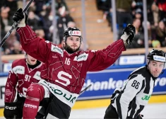 Dzierkals ar vārtiem palīdz "Sparta" graujoši uzvarēt Čehijas ekstralīgas spēlē