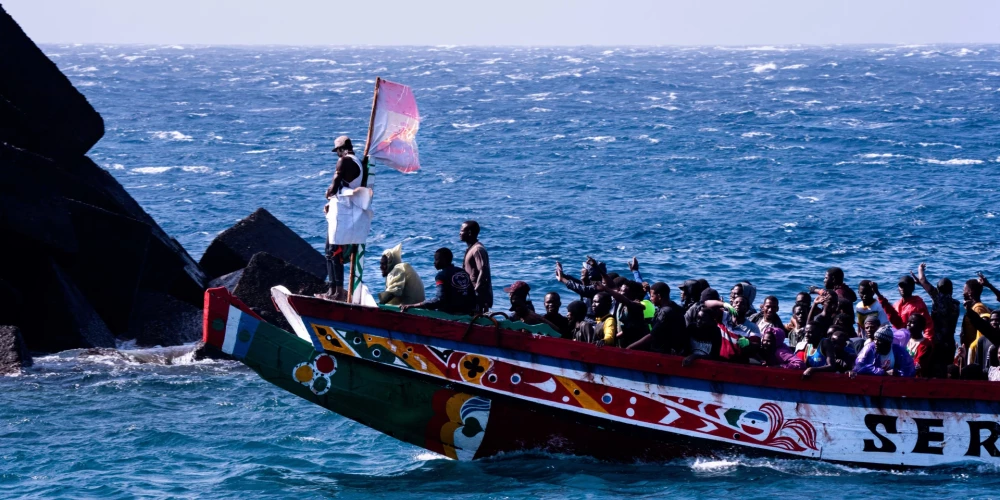 Katru gadu milzīgs bēgļu daudzums no Āfrikas un Āzijas cenšas iekļūt Eiropā