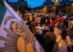 Protestos Irānā nogalināto skaits pieaudzis līdz vismaz 2571 cilvēkam