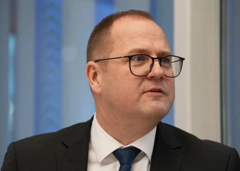 Раймонд Чударс приостановил часть планировок Бауски и Прейли из‑за необоснованных ограничений.