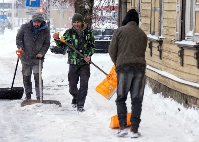 Из-за морозов в интернет-магазинах Латвии резко подскочили продажи двух предметов