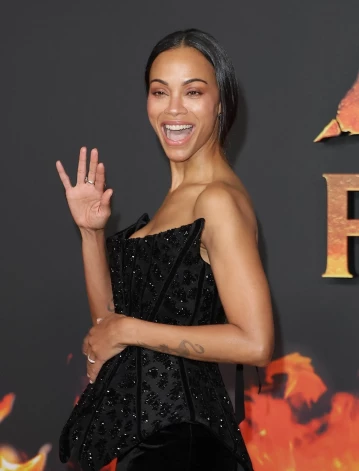 Zoja Saldana nospēlējusi galvenās lomas 18 filmās.