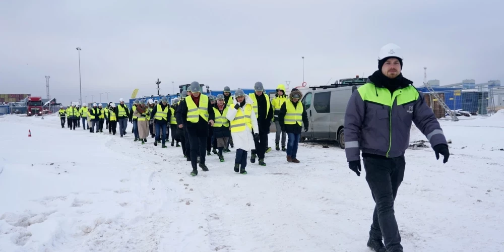 Spāru svētki Kundziņsalas robežšķērsošanas vietā.