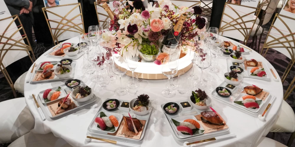 Kā šogad “Zelta Globuss” apbūra viesus ar ēdienu?