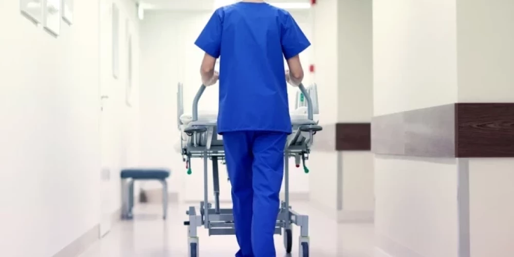 Otrajā janvāra nedēļā cilvēku skaits, kas vērsās ambulatorajās iestādēs akūtu elpceļu infekciju gadījumā, palielinājās 2,2 reizes.