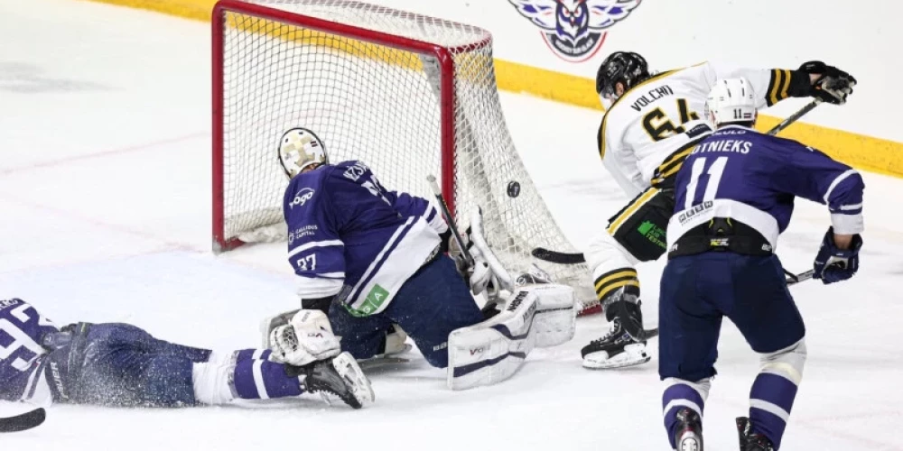 A grupas spēlē "Mogo"/RSU ar 0:4 (0:0, 0:2, 0:2) zaudēja mājiniecei Notingemas "Panthers".