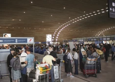 "Viņi neko nezina un par neko neatbild!" Tūriste no Igaunijas skarbi nokritizē "airBaltic", izraisot plašu rezonansi soctīklos