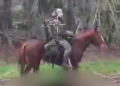 VIDEO: Ukrainas karavīri sagrābuši pirmās trofejas no okupantu armijas "kaujas kavalērijas"