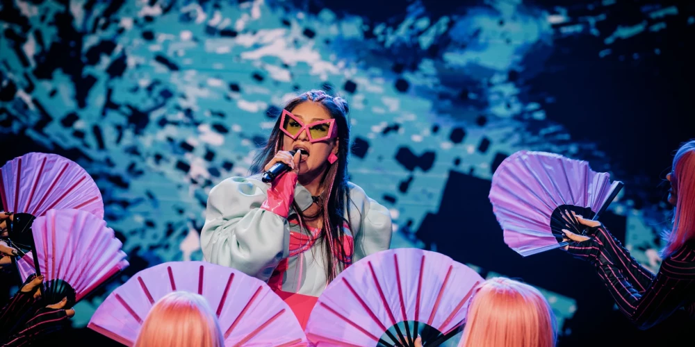 Dziedātāja Alise Haijima LTV šovā "Pārdziedi mani!"