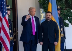 Скользкий Дональд: президент США вновь обвиняет Украину в затягивании мирных переговоров