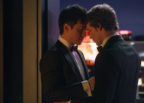 “Heated Rivalry” šobrīd ir viens no apspriestākajiem seriāliem pasaulē.