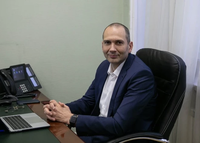 Jau trešā aizdomīgā nāve īsā laikā: Maskavas dzīvoklī mirušu atrod augsta ranga Krievijas amatpersonu