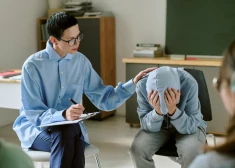 Там помогут! Подростков с зависимостями в Даугавпилсе приглашают в бесплатные группы поддержки