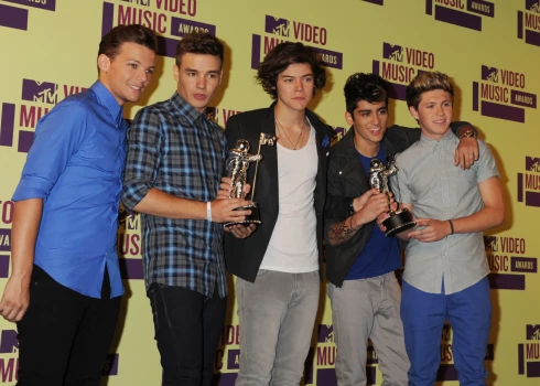 "One Direction" savulaik bija viena no populārākajām grupām pasaulē.