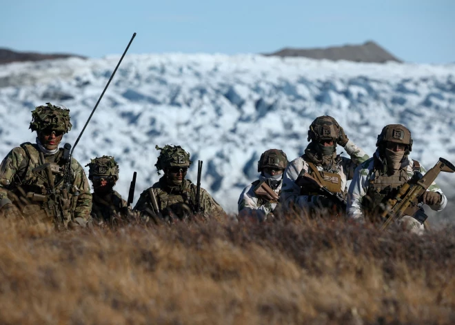 Latvijas karavīrus Grenlandes aizsardzībai no ASV vēl nevajag: Dānija nav lūgusi Latvijas līdzdalību militārajās mācībās Grenlandē