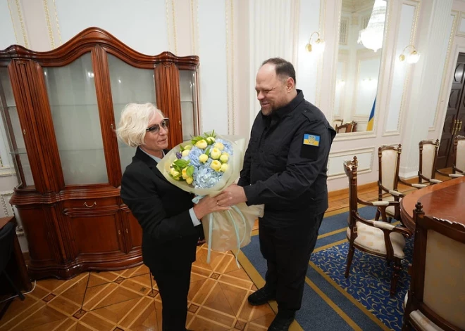 Спикер Сейма в Киеве заявила: Латвия не признает аннексию и требует расплаты от агрессора