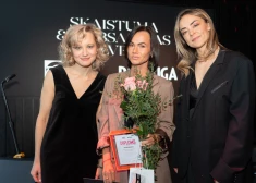 Lustīgā tusiņā apbalvo žurnālu “Pastaiga” un “Jauns OK” skaistuma un labsajūtas ceļvedi. FOTO