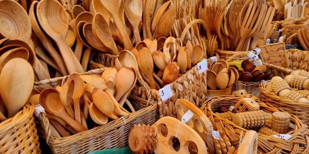 Tirdziņš tiek organizēts katru mēnesi.