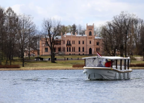 Novada iedzīvotāju skaļo protestu dēļ pašvaldība ir gatava attiekties no domas paplašināt pilsētas teritoriju.