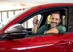 В минувшем году жители Латвии основательно обновили свой автопарк