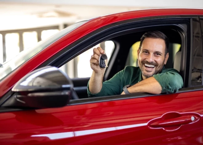 В минувшем году жители Латвии основательно обновили свой автопарк