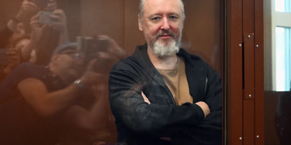 Bijušais krievu diversantu bandu vadonis Krimā un Donbasā Igors Girkins (Strelkovs) atzīmēja, ka Krievijas ienaidnieki redz tās "pieaugošo vājumu".