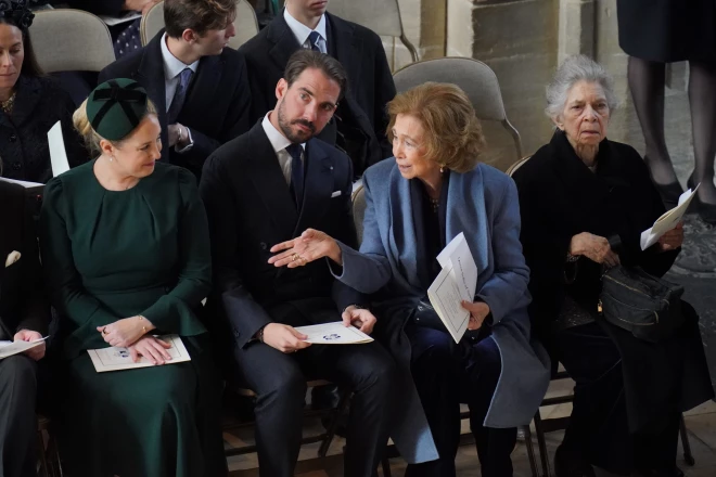 Princese Teodora, princis Filiposs, Spānijas karaliene Sofija un Grieķijas princese Irēne piemiņas dievkalpojuma laikā Vindzorā, kas 2024. gadā bija rīkots gadu pēc karaļa Konstantīna nāves.