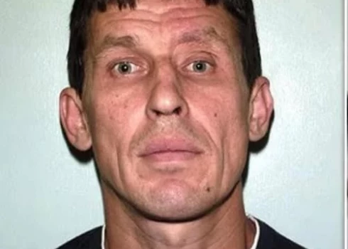 Bēdīgi slavenais pedofils un slepkava Viktors Dembovskis.