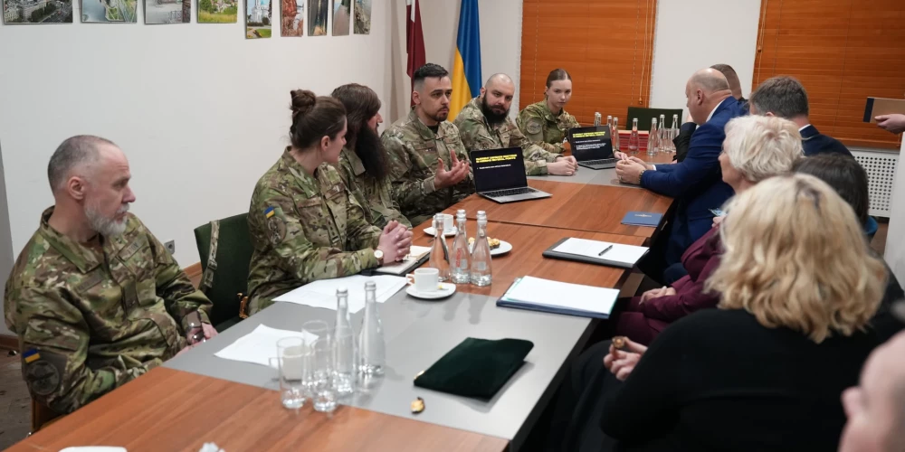 Latvija ir gatava sniegt drošības garantijas, tādējādi atbalstot miera plāna stiprināšanu, taču detaļas vēl ir jāprecizē.