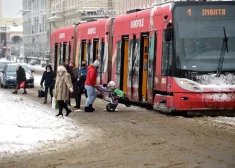 Сегодня латвийцы отрабатывают длинные новогодние выходные