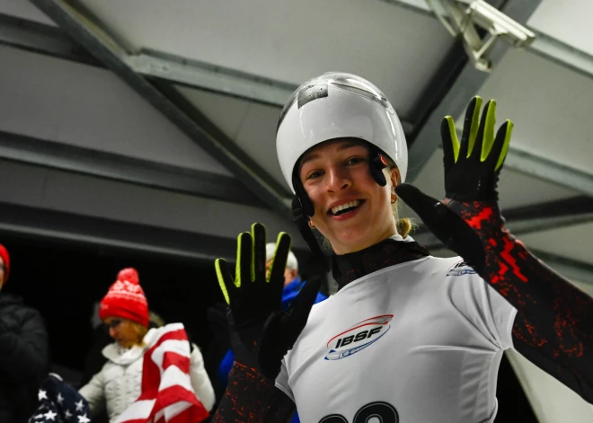 Skeletoniste Marta Andžāne triumfē Eiropas kausa posmā un nodrošina ceļazīmi uz Milānas olimpiskajām spēlēm